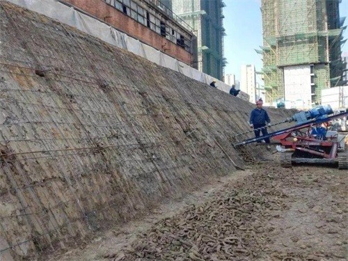 牙克石建筑边坡支护
